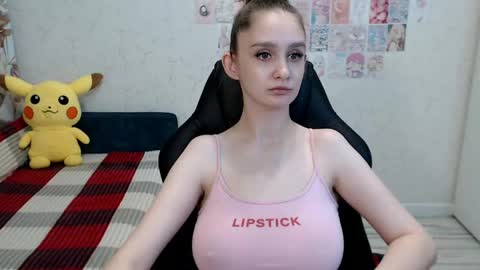 Daniella Martin online show from May 10, 12:56 am