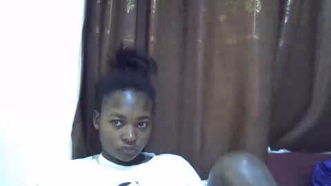 danna_miki online show from February 19, 9:20 am