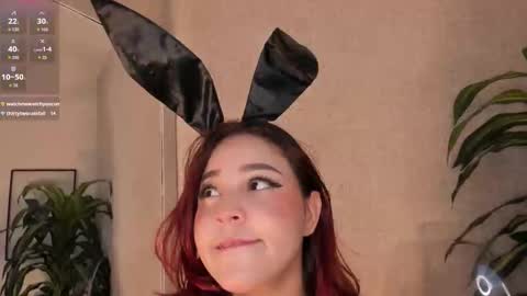 Danna Ortega online show from March 25, 11:46 am