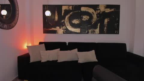 Danna Cruz  online show from February 20, 8:03 pm