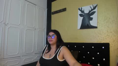 Danna Garza online show from February 18, 4:15 am