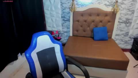 Danna online show from August 2, 12:35 am