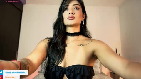 Danna Wells online show from October 4, 5:28 pm