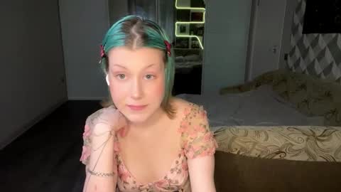 Luna Airi online show from March 1, 6:40 pm