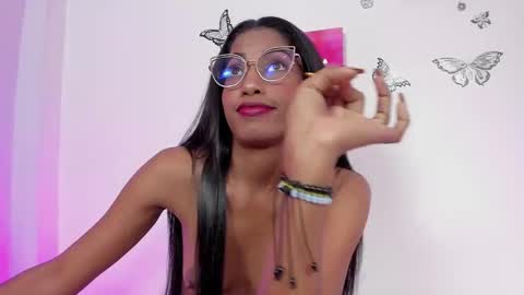 Snapshot of dany_brownie chatting on February 28, 9:44 pm hi im DanyBest Squirter here on cb online show from February 28, 9:44 pm
