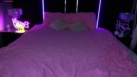 Agatha  online show from February 6, 2:37 pm