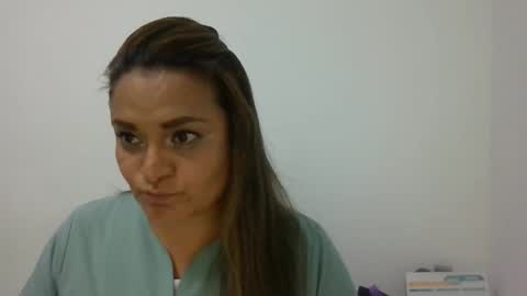 dapnne online show from January 8, 8:57 pm