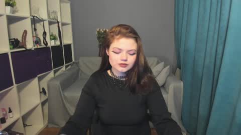 Dari the it woman online show from March 7, 7:49 pm