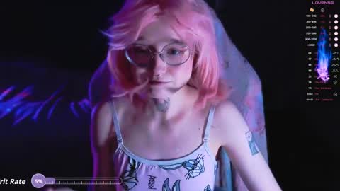 Lucious Foijieh online show from April 10, 5:41 pm