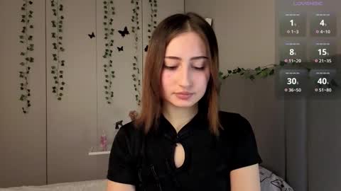 Emily online show from November 29, 7:29 pm