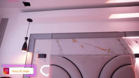 Angel Darcy  online show from April 18, 11:26 pm