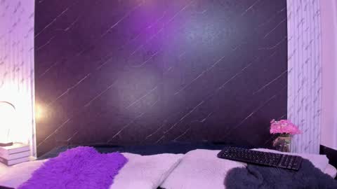  Darnell Queen online show from November 10, 4:40 am