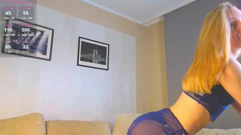 DarslyCat online show from October 14, 5:26 pm