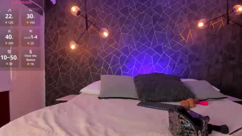 DAYRA ANGELS online show from November 25, 6:42 pm