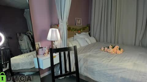 Emily GMT2 Mon 10 AM - 4 PM Wed 10 AM - 4 PM Thu 10 AM - 4 PM Fri 10 AM - 4 PM Sat 10 AM - 4 PM online show from March 13, 5:25 pm