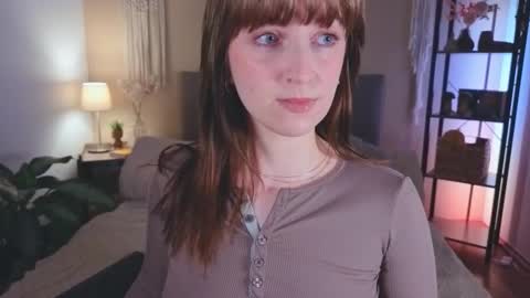 Moa . online show from March 10, 9:41 pm