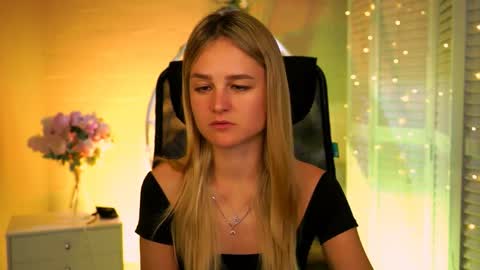 Debora online show from April 10, 3:23 am