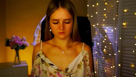 Debora online show from November 17, 4:02 am