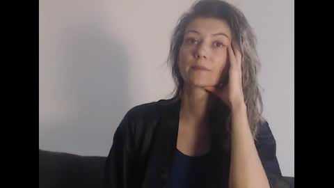 Deelightfull online show from January 27, 11:11 am