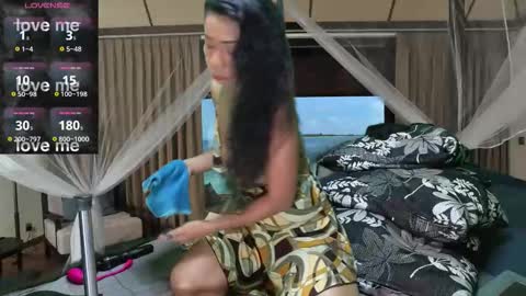 Deeply  Asian style...  Nice to meet you   thumb up me please help us. online show from October 27, 7:08 pm