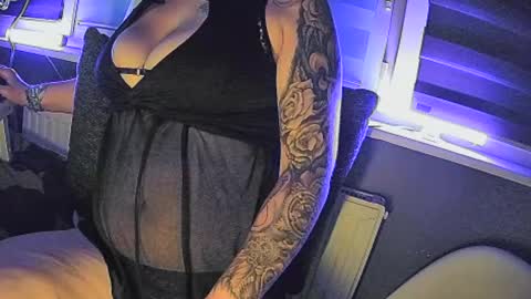 deepthroatpuppe online show from July 12, 8:42 pm