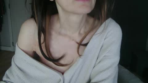 KamiDevi online show from November 10, 3:51 pm