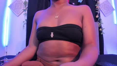 deisyharper online show from October 21, 2:37 am