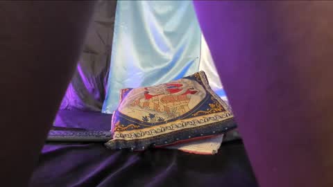 deisyharper online show from February 14, 6:40 pm