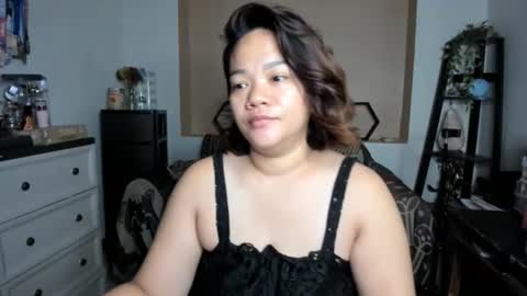 delightfulcurvy online show from April 3, 10:52 pm