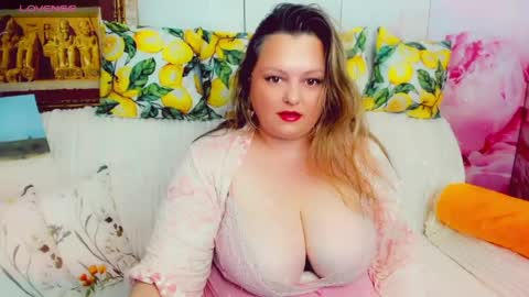 Margo online show from May 30, 3:21 pm
