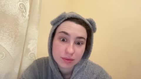 Delivery      online show from April 17, 3:19 am