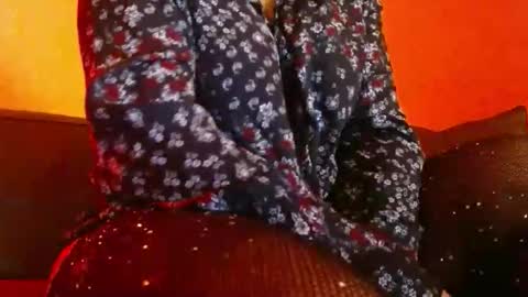 Delphine online show from February 23, 6:18 pm