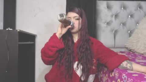 demonrosee online show from November 26, 8:48 am