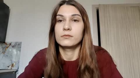 Mia online show from April 23, 7:38 am