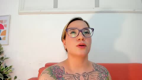 Deva Blue online show from April 11, 5:57 am