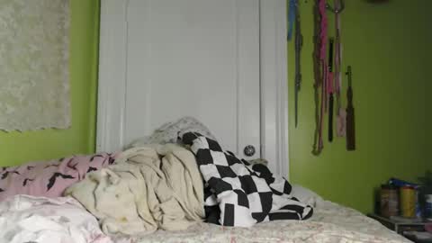 poutyangel online show from November 7, 5:46 am