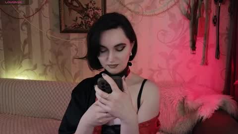 Diana Di Honey online show from May 13, 4:57 pm