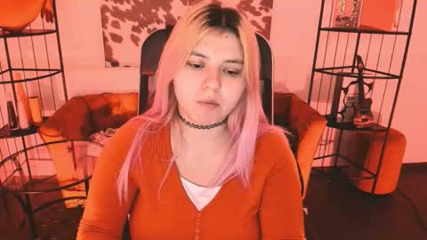 Dia online show from February 9, 8:00 pm