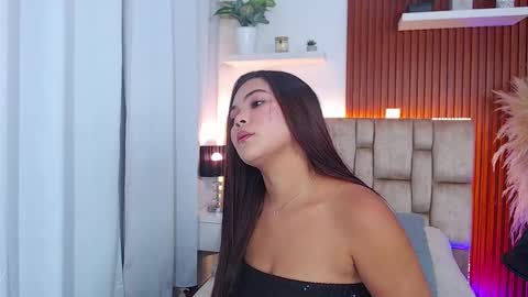 diamond_canela online show from March 9, 4:16 am