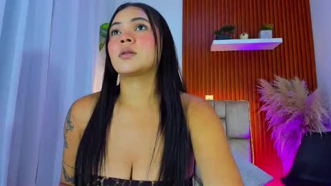 diamond_canela online show from December 17, 3:54 am