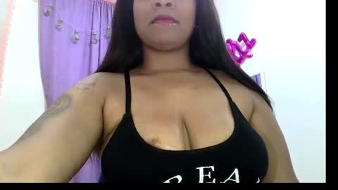 diamondd_gold online show from July 6, 1:16 pm