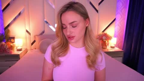 diana_nova online show from April 28, 6:28 am