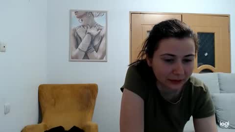 dianasmiey7 online show from April 18, 8:20 pm