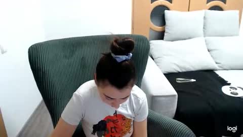 dianasmiey7 online show from November 24, 9:11 am