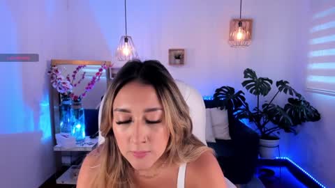   online show from January 15, 12:15 pm