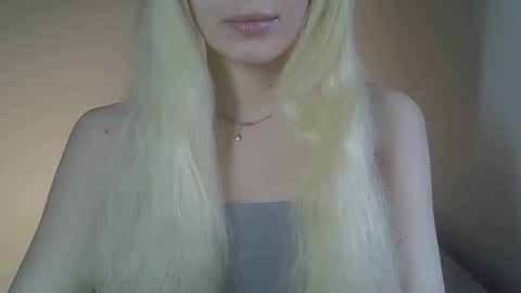 DitaXViraAh online show from April 25, 12:52 pm