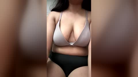 DIVA BADDIE online show from April 23, 9:50 am