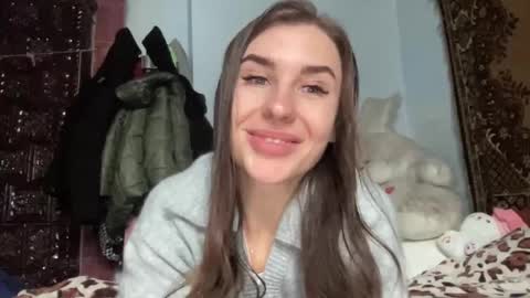 Snapshot of divine_beauty_girl chatting on February 16, 10:54 am Valerie online show from February 16, 10:54 am