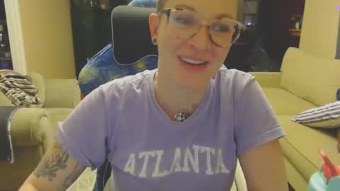 dixie_comanche online show from January 21, 3:37 am