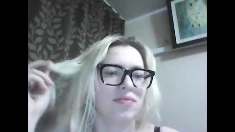 dolce_tempt online show from December 17, 7:40 pm